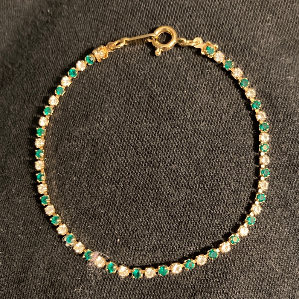 Avon Emerald-Green Stone Tennis Bracelet
